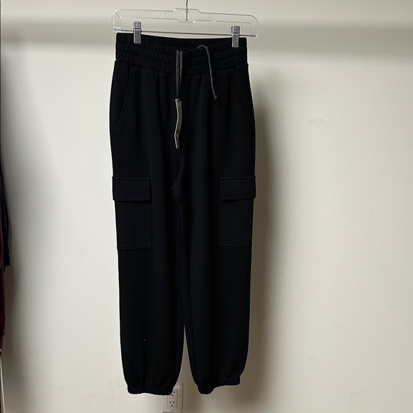 Varley the cargo pant 25” black